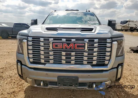 2024 GMC Sierra K3500 Denali from USA, damaged, VIN 1GT49WEY8RF231957